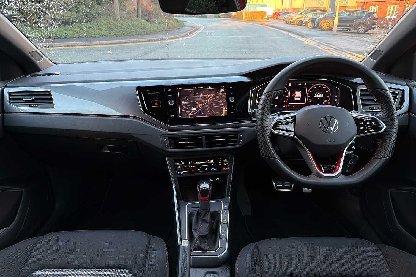 Used Volkswagen Polo 2023 for sale - 76837808: Photo 8