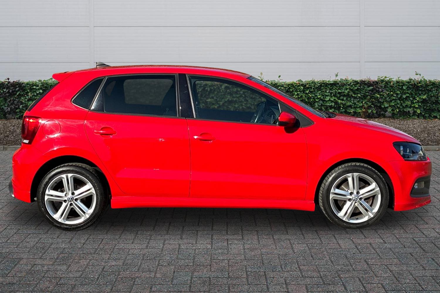 Used Volkswagen Polo 2012 for sale - 77941573: Photo 5