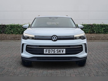 Used Volkswagen Tiguan 2025 for sale - 77176903: Photo