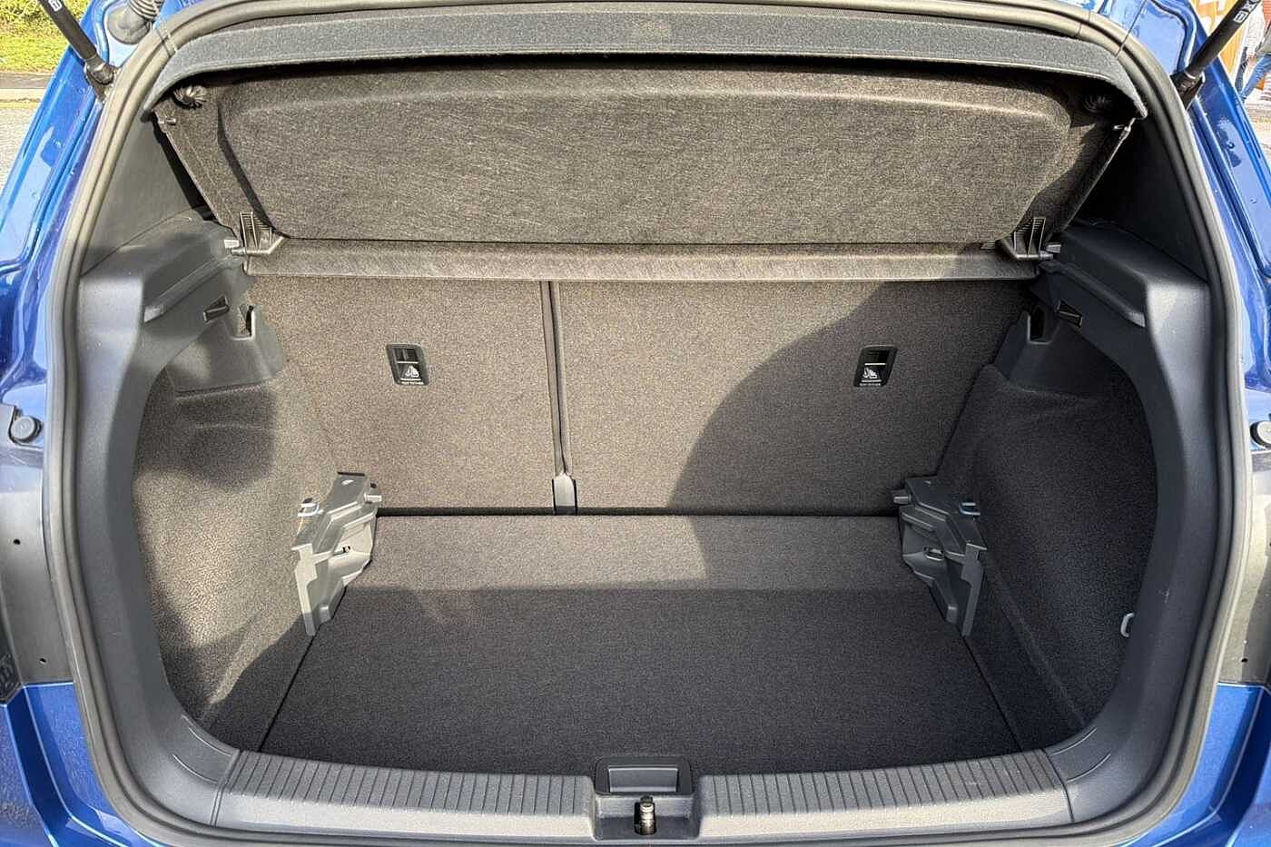 Used Volkswagen T-Cross 2022 for sale - 76800354: Photo 11