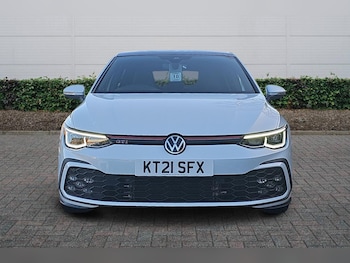 Used Volkswagen Golf 2021 for sale - 76800312: Photo