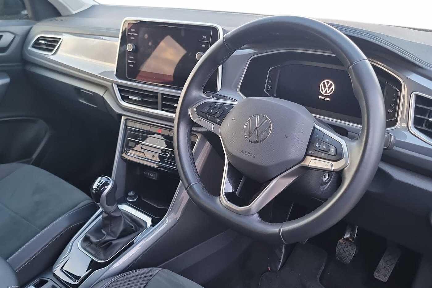 Used Volkswagen T-Roc 2024 for sale - 77176839: Photo 6