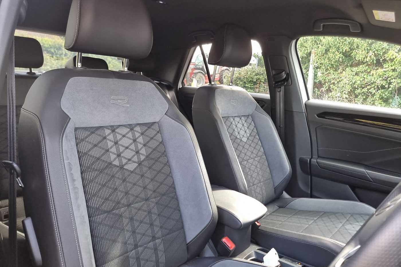 Used Volkswagen T-Roc 2022 for sale - 76110780: Photo 17