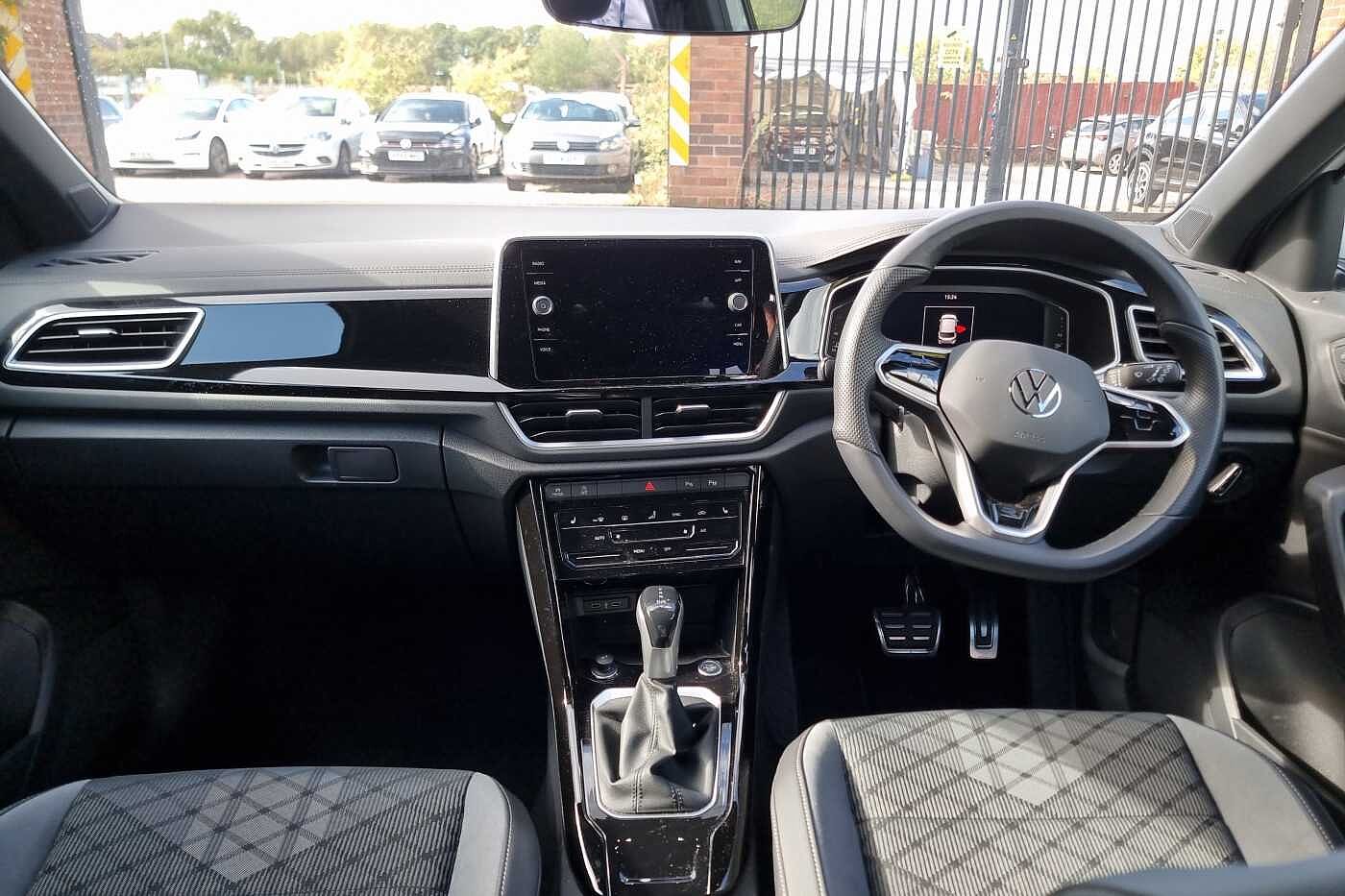 Used Volkswagen T-Roc 2022 for sale - 76110780: Photo 8