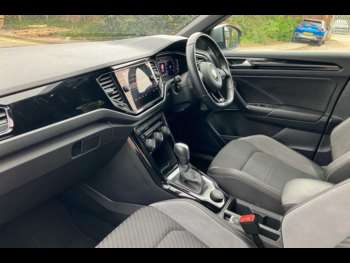 Used Volkswagen T-Roc 2021 for sale - 74852793: Photo