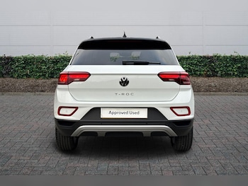 Used Volkswagen T-Roc 2025 for sale - 76837677: Photo