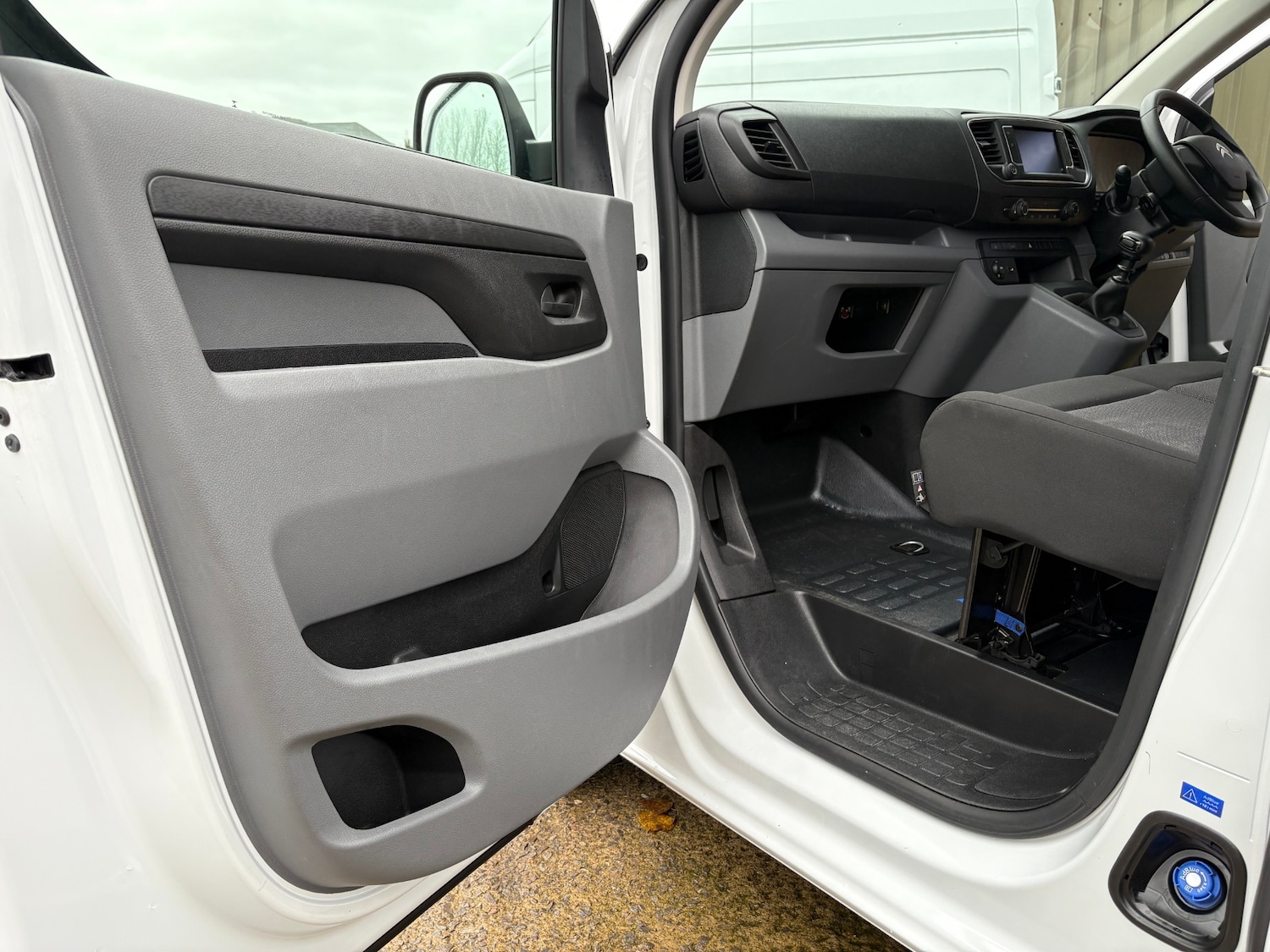 Used Citroen Dispatch 2022 for sale - 76494111: Photo 15