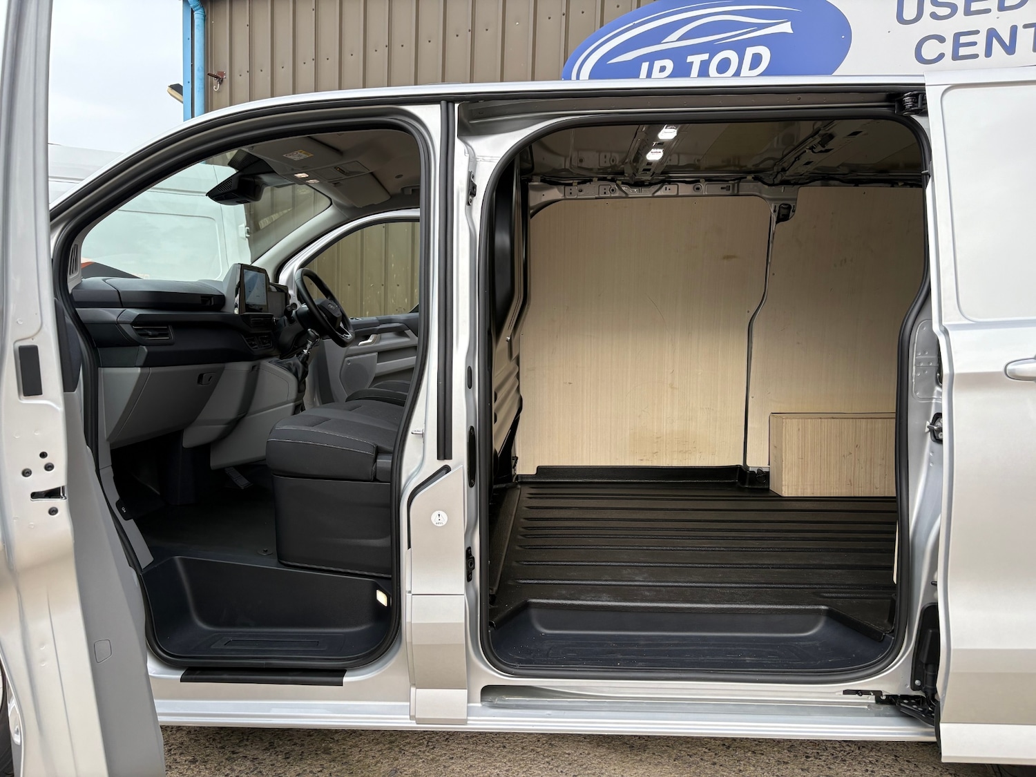 Used Ford Transit Custom 2024 for sale - 76116658: Photo 10
