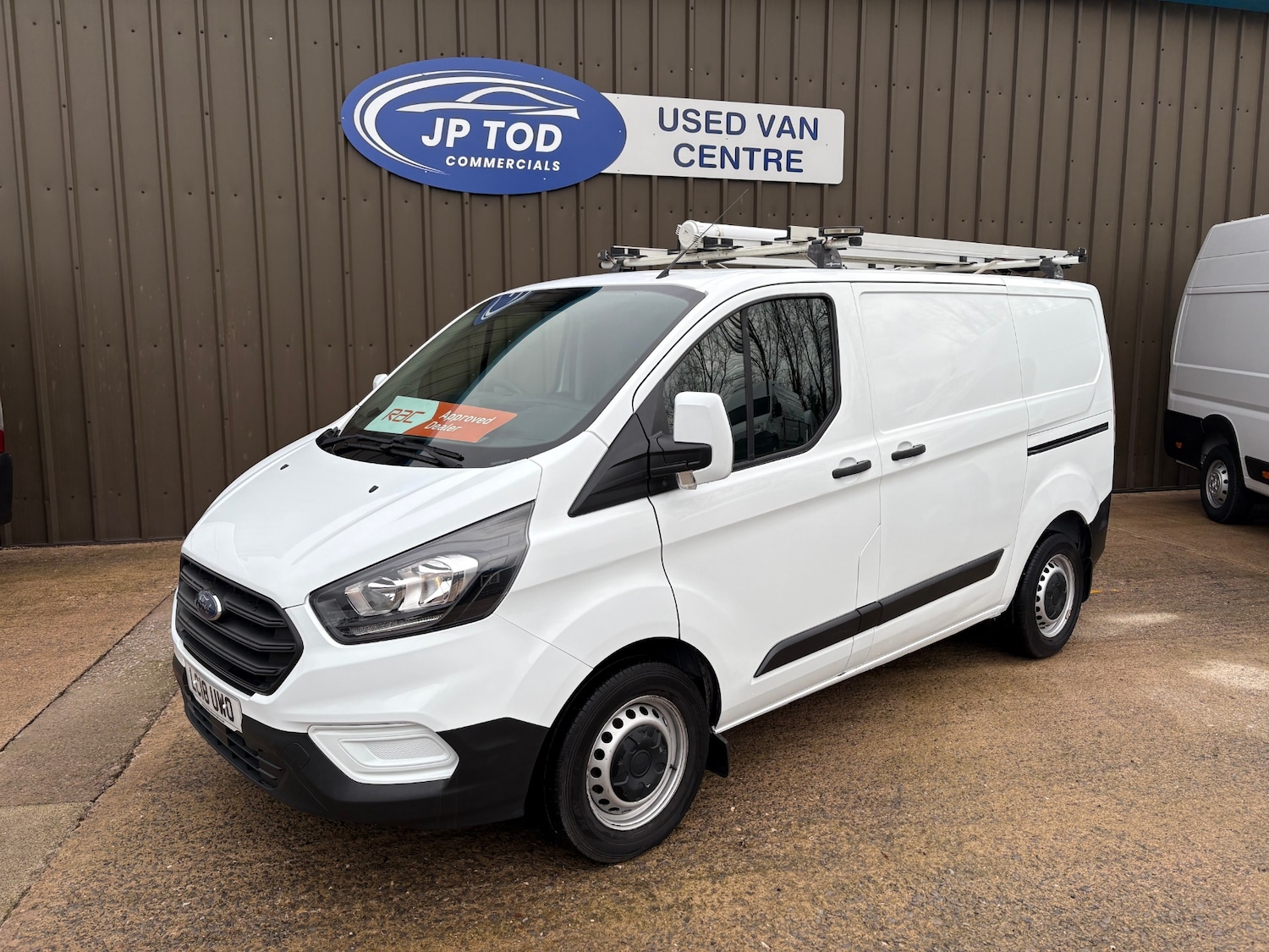 Used Ford Transit Custom 2018 for sale - 77025649: Photo 2