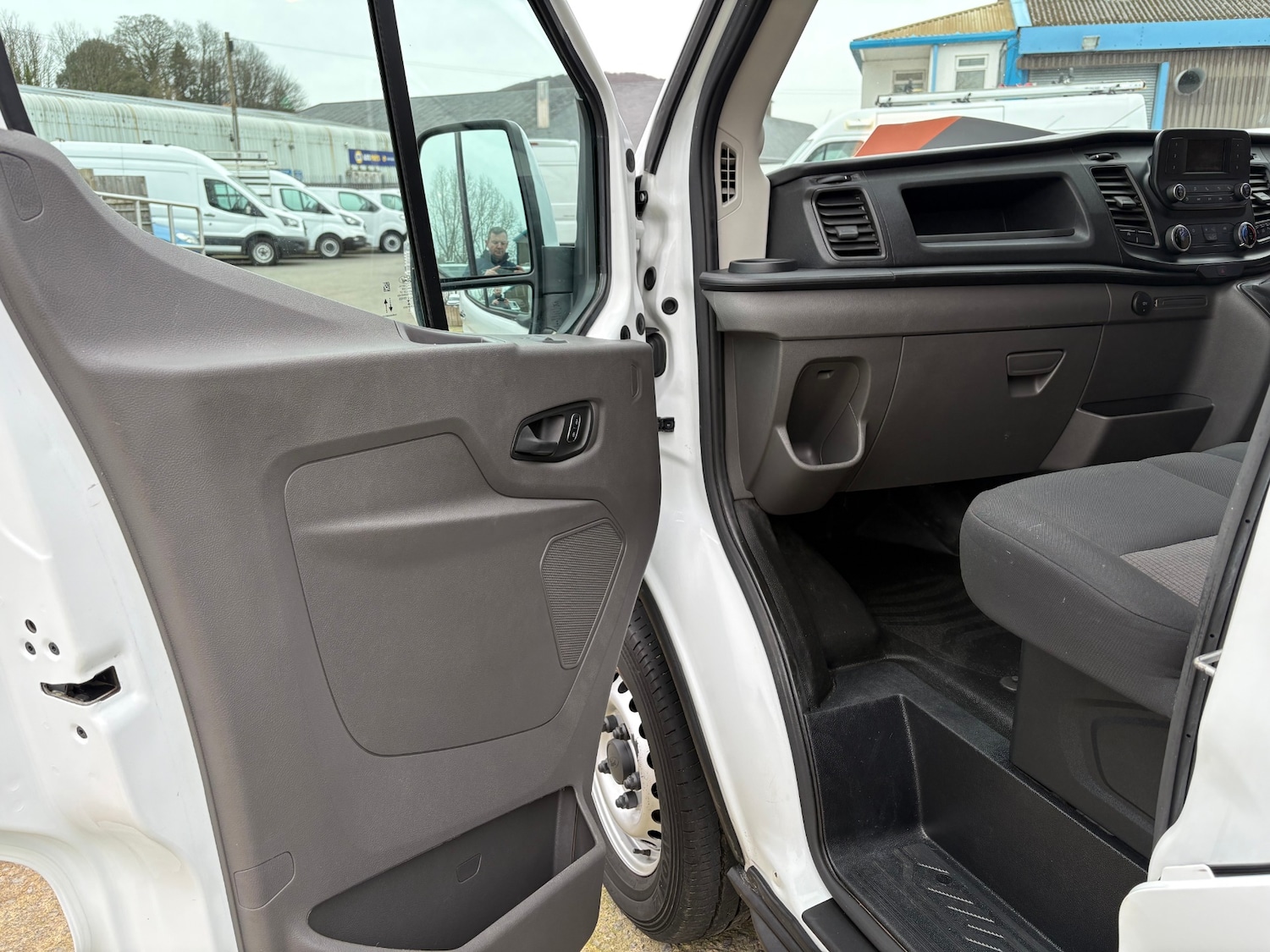 Used Ford Transit 2022 for sale - 77593079: Photo 10