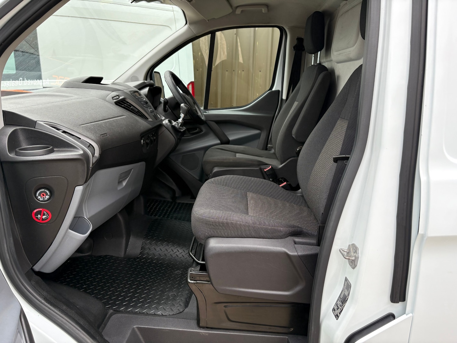 Used Ford Transit Custom 2015 for sale - 76288658: Photo 11