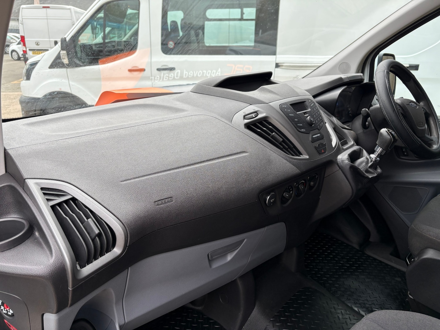 Used Ford Transit Custom 2015 for sale - 76288658: Photo 12