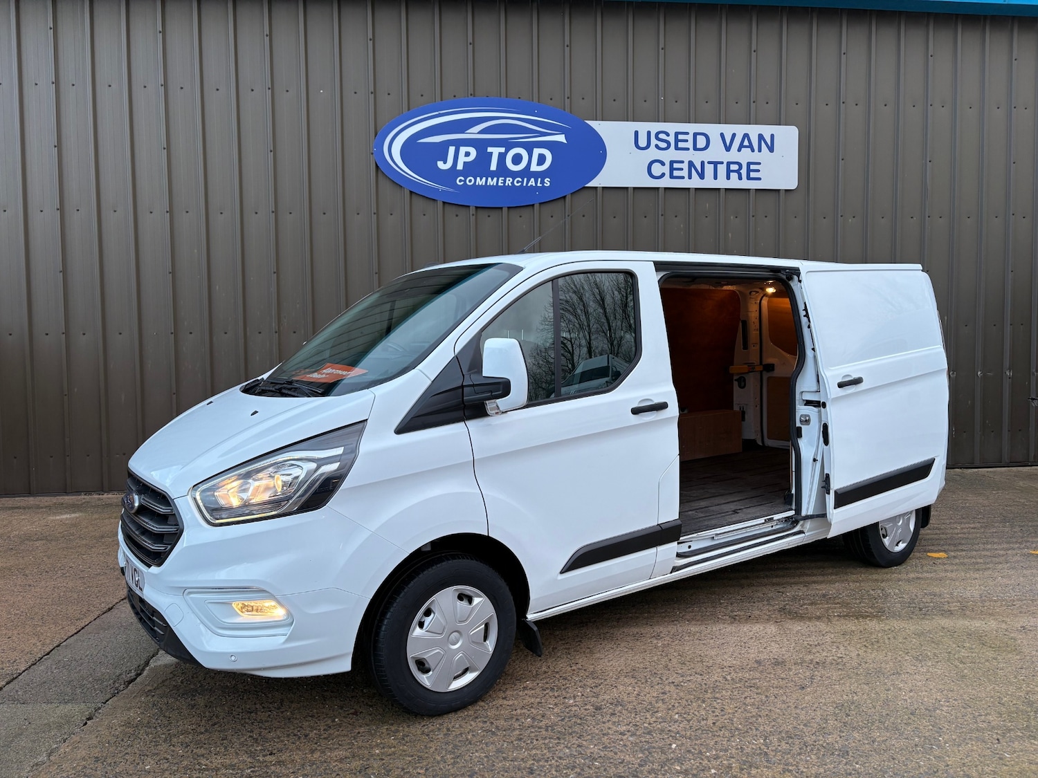 Used Ford Transit Custom 2022 for sale - 77262261: Photo 8
