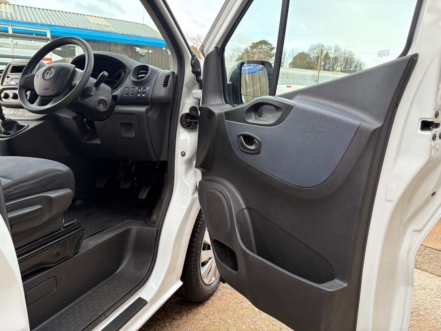 Used Vauxhall Vivaro 2018 for sale - 77199217: Photo 15