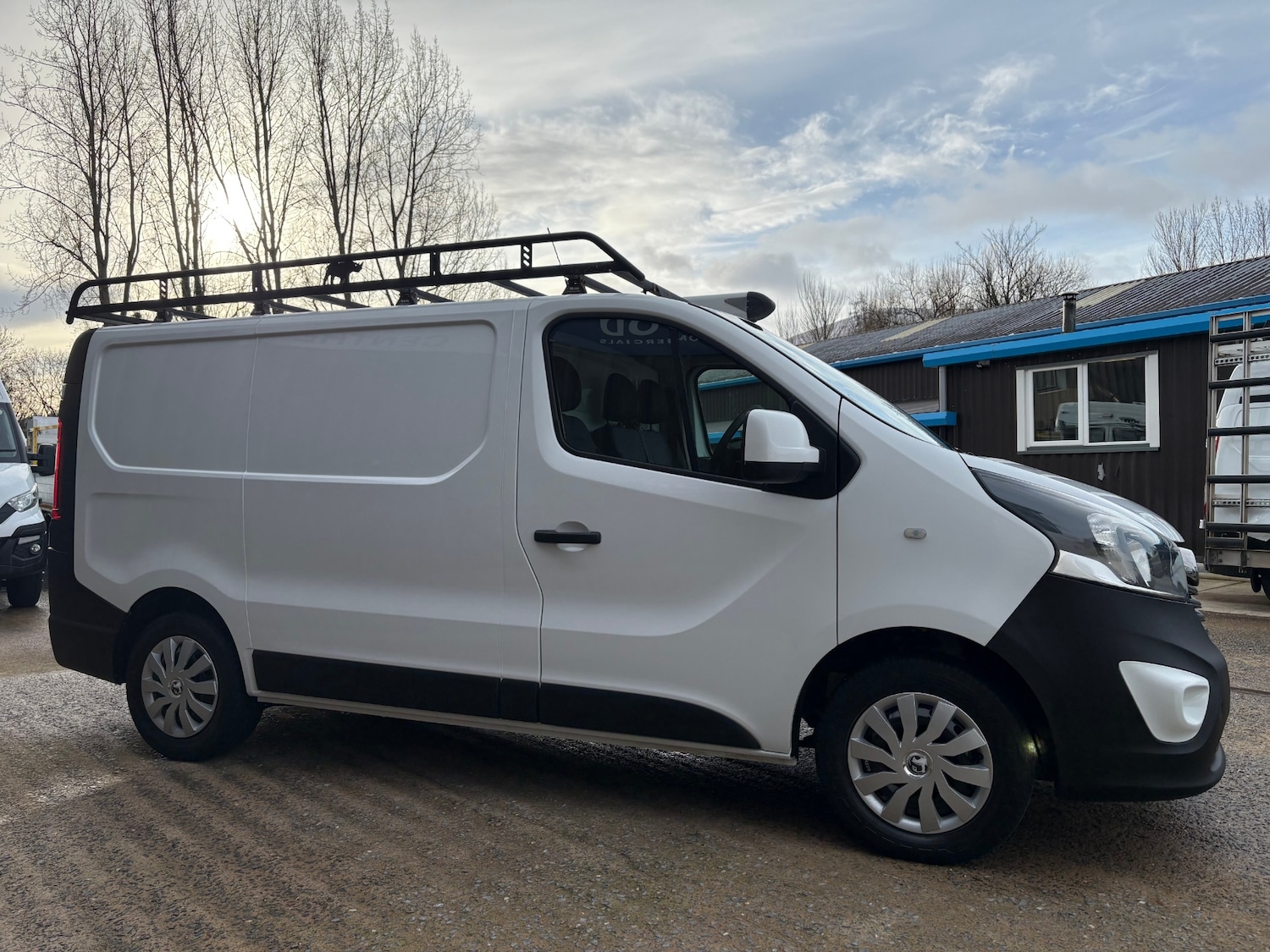 Used Vauxhall Vivaro 2018 for sale - 77199217: Photo 4