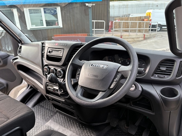 Used Iveco Daily 2014 for sale - 76273409: Photo 15
