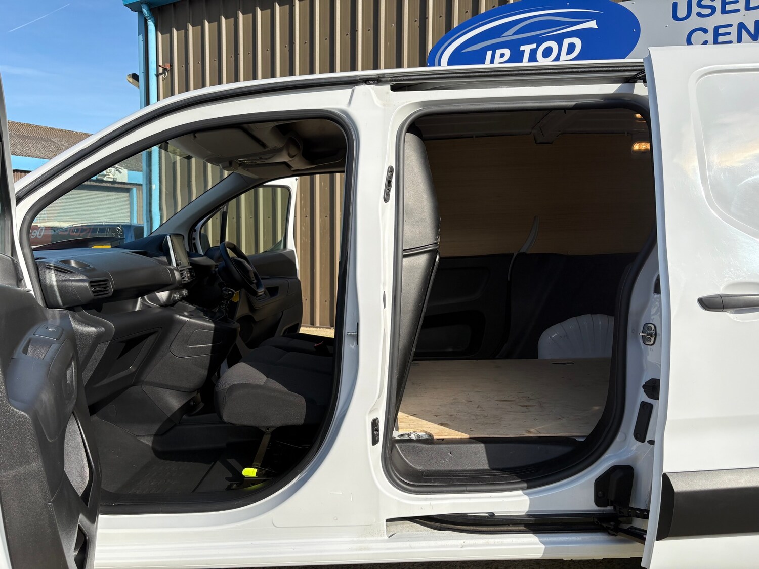 Used Peugeot Partner 2023 for sale - 77677244: Photo 21