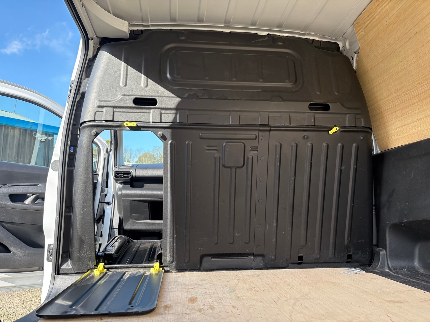 Used Peugeot Partner 2023 for sale - 77677244: Photo 22