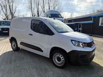 Used Peugeot Partner 2023 for sale - 77677244: Photo