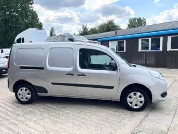 Used Renault Kangoo 2019 for sale - 74743896: Photo