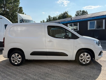 Used Vauxhall Combo 2022 for sale - 79344932: Photo