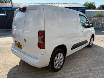 Used Vauxhall Combo 2022 for sale - 79344932: Photo