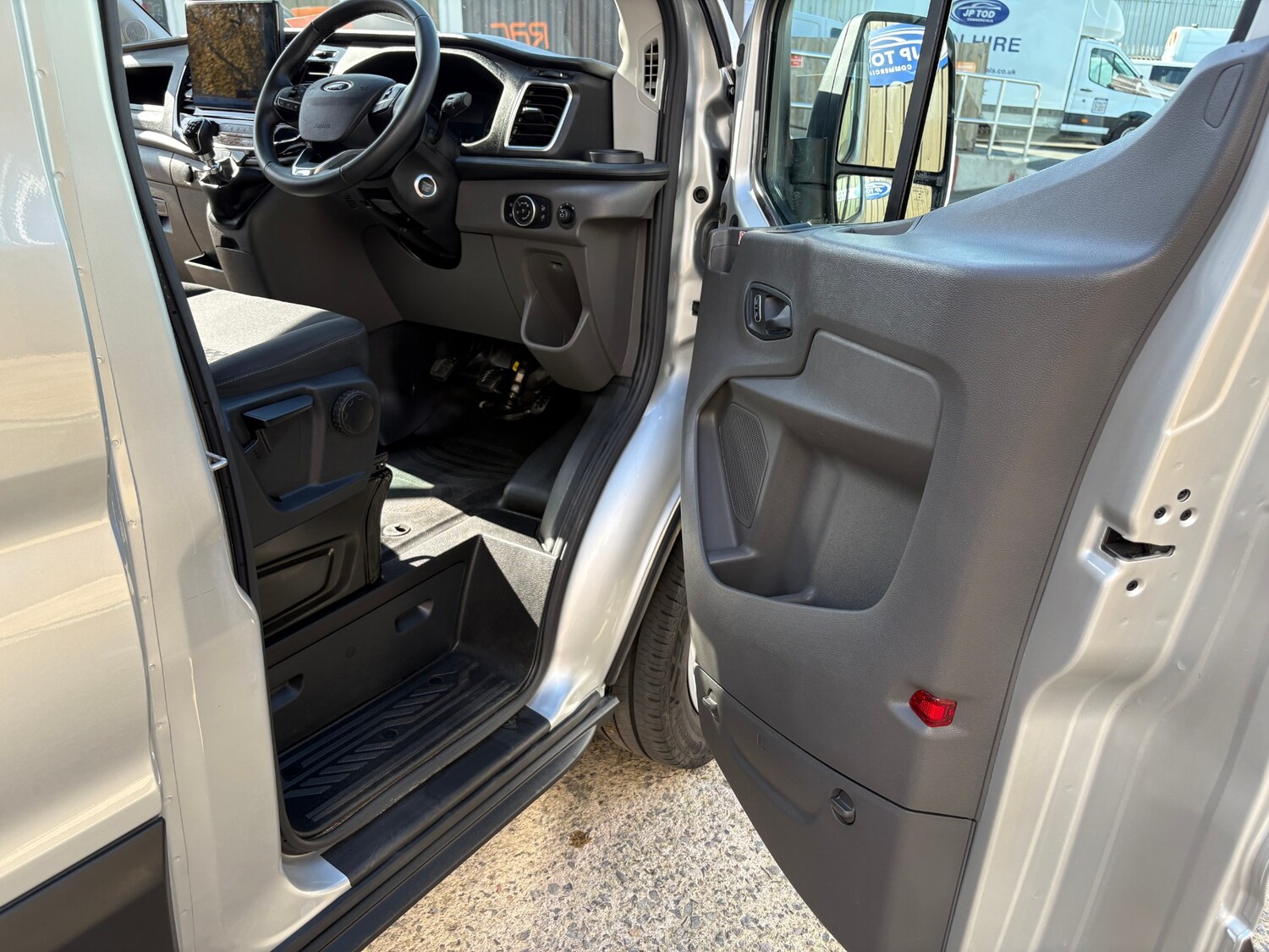 Used Ford Transit 2024 for sale - 78153186: Photo 16