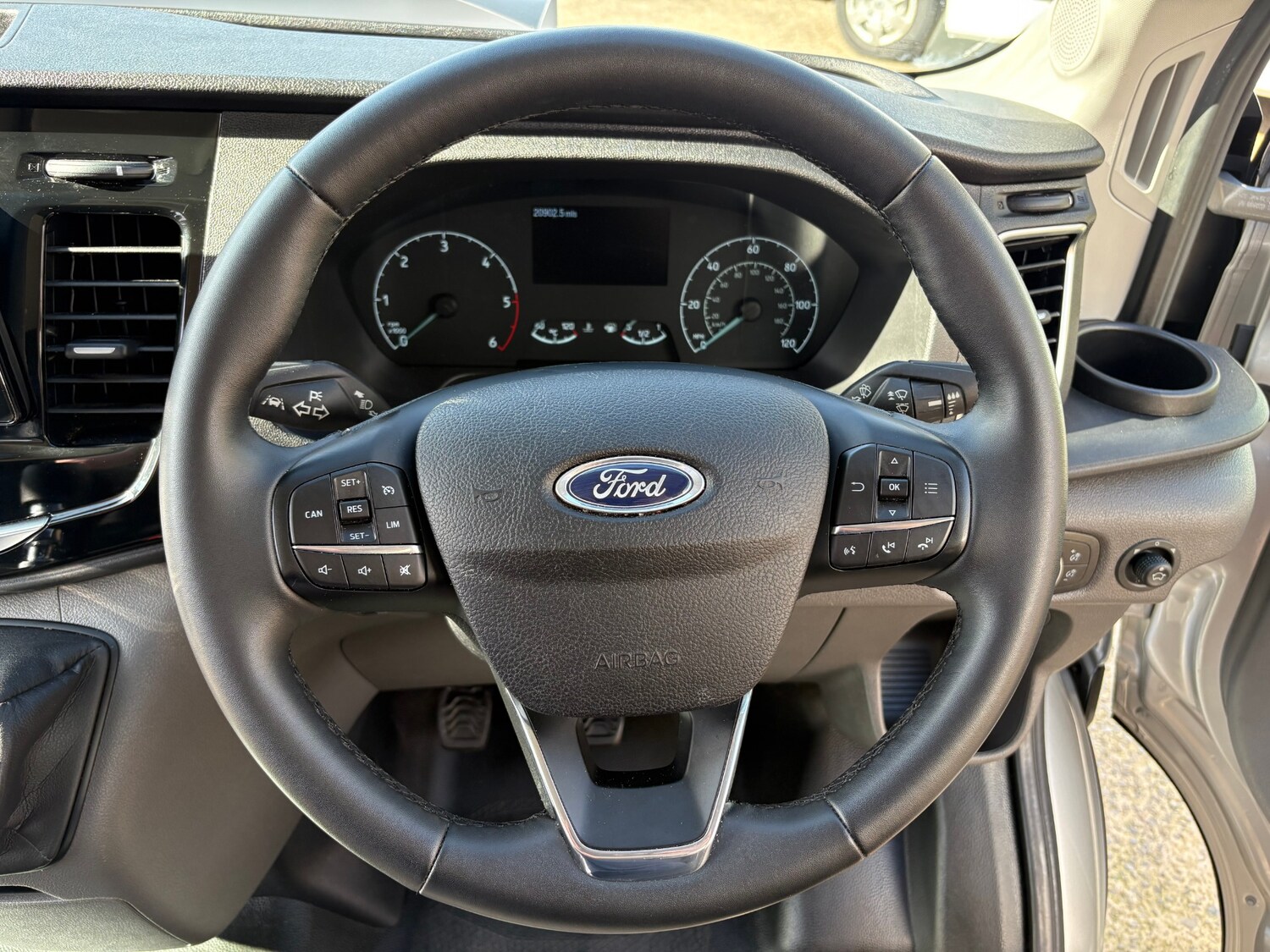 Used Ford Transit 2024 for sale - 78153186: Photo 22