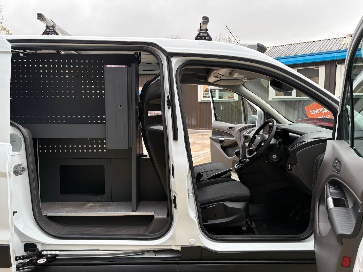 Used Ford Transit Connect 2020 for sale - 76427866: Photo 10