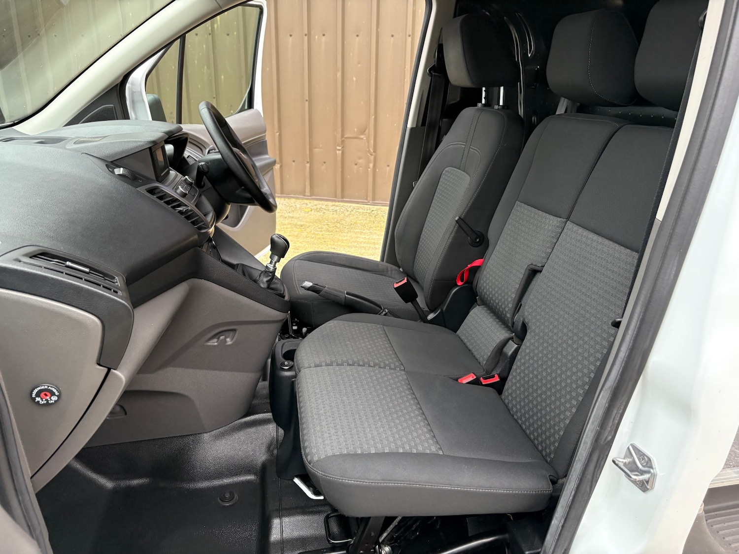 Used Ford Transit Connect 2020 for sale - 76427866: Photo 13