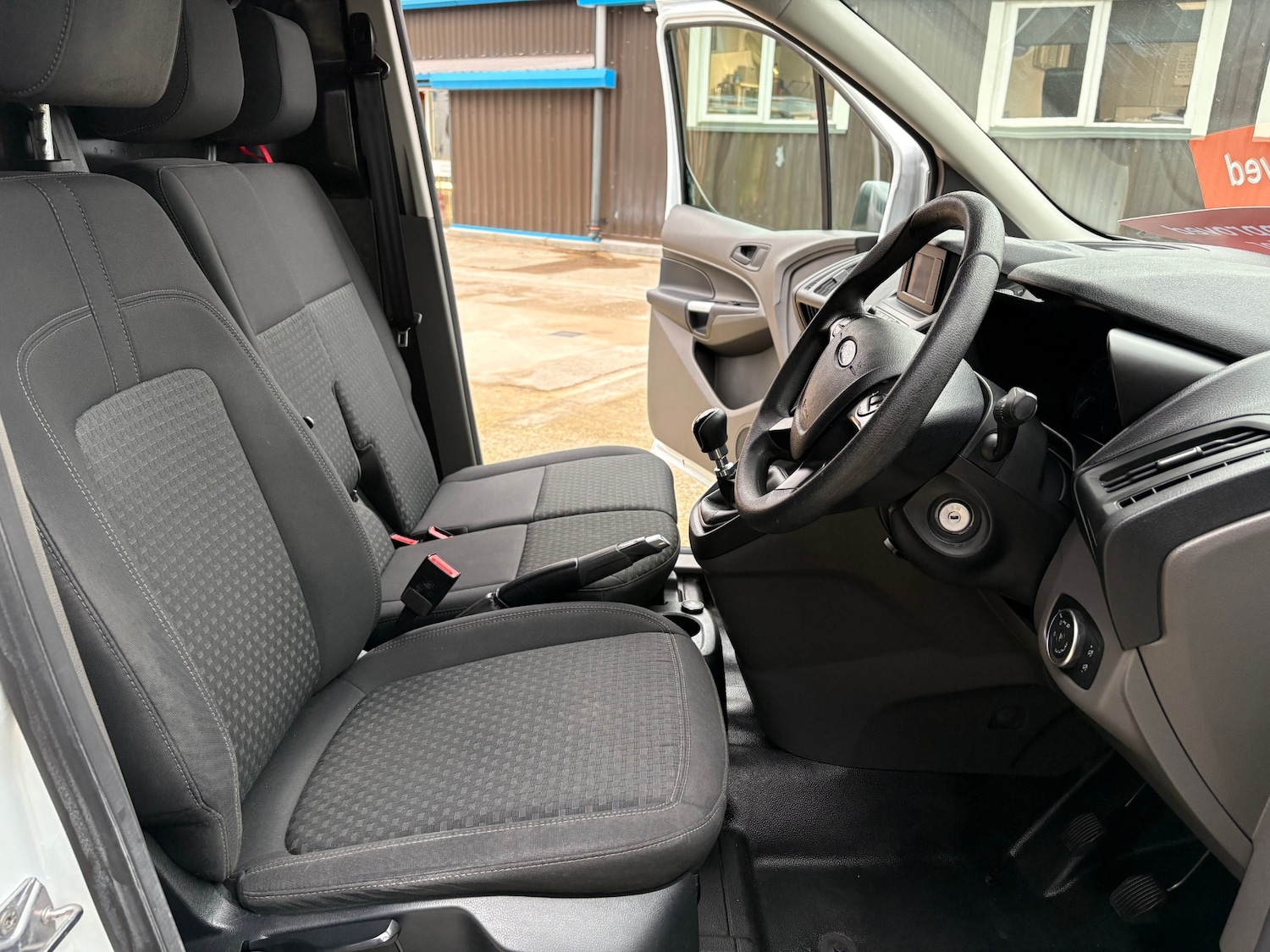 Used Ford Transit Connect 2020 for sale - 76427866: Photo 15