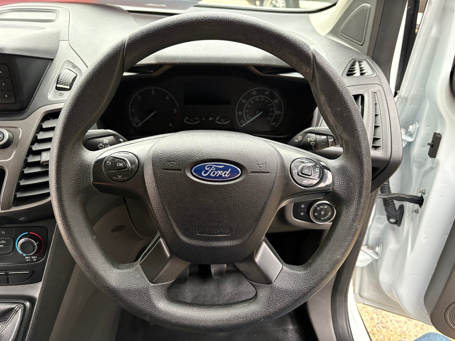 Used Ford Transit Connect 2020 for sale - 76427866: Photo 19