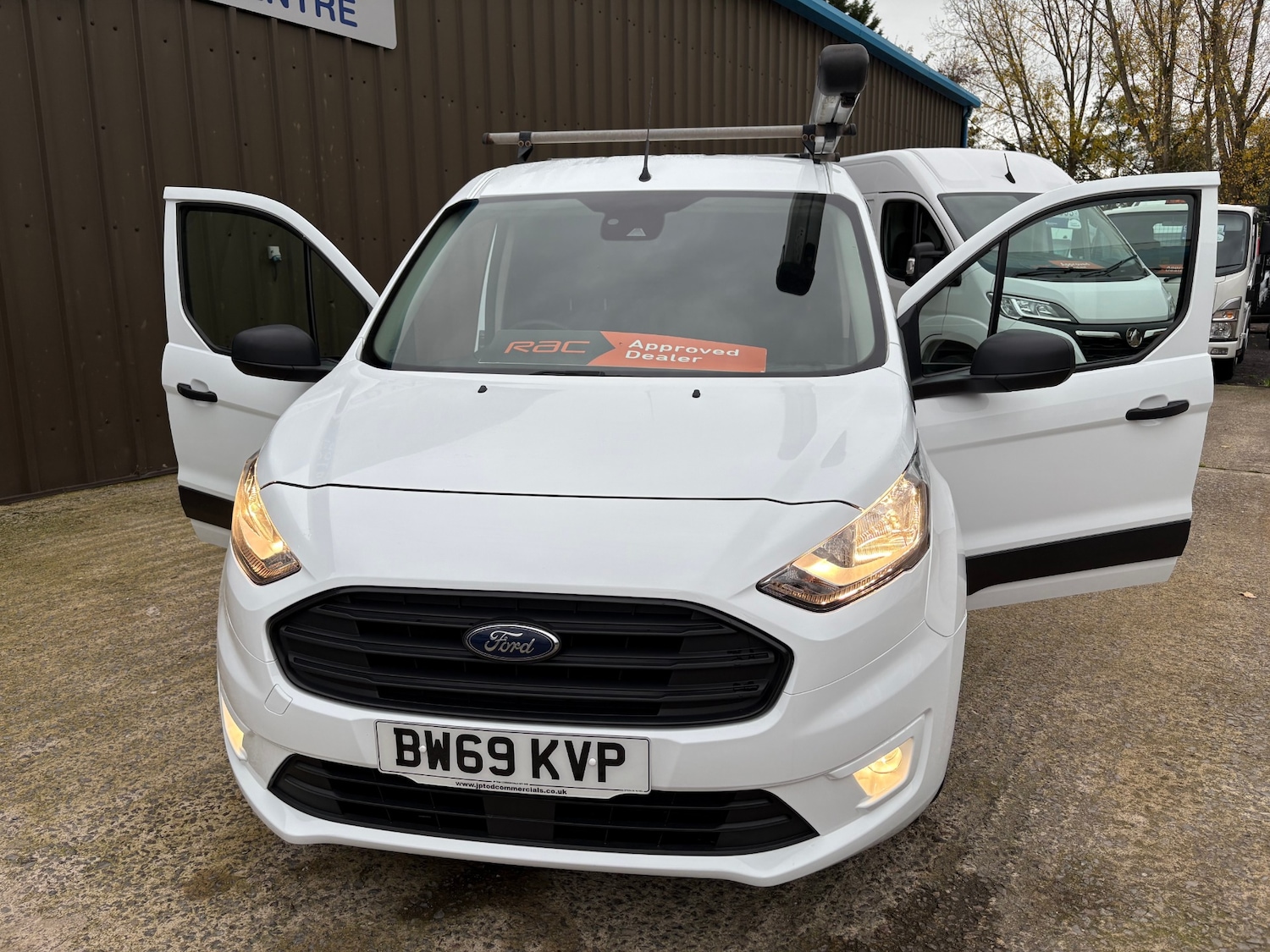 Used Ford Transit Connect 2020 for sale - 76427866: Photo 7