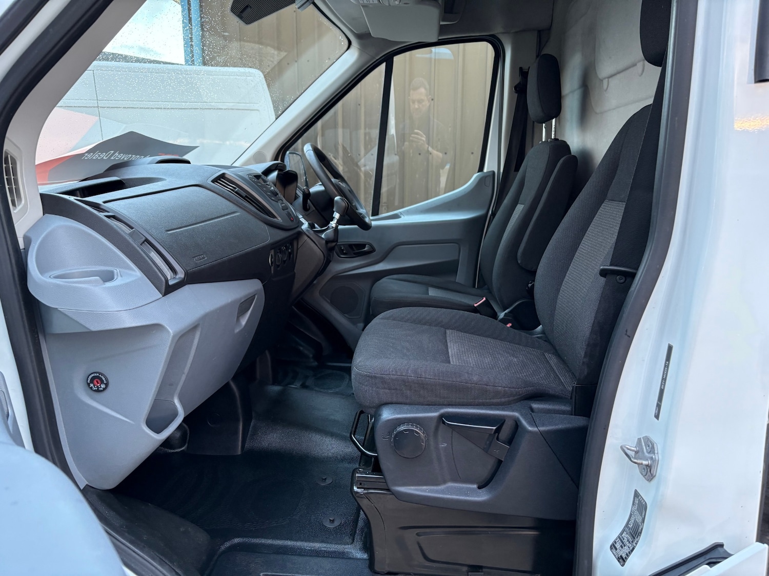 Used Ford Transit 2018 for sale - 76627196: Photo 11