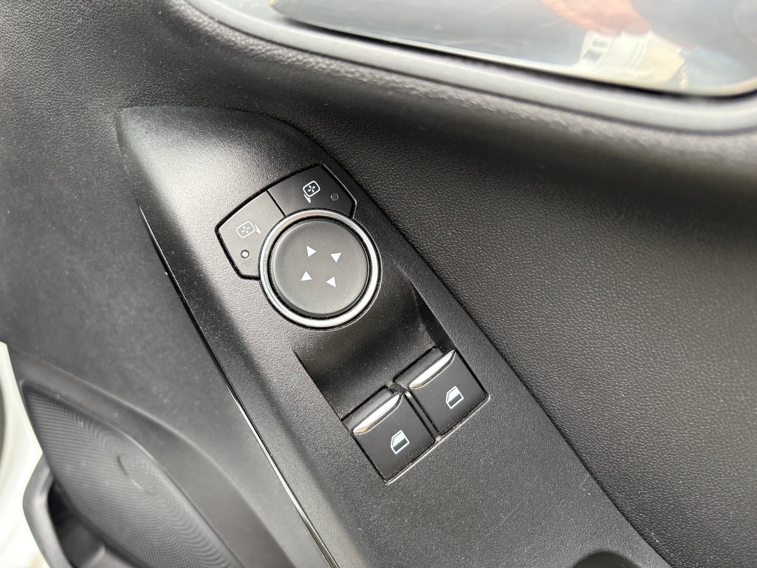 Used Ford Fiesta 2019 for sale - 77989400: Photo 20