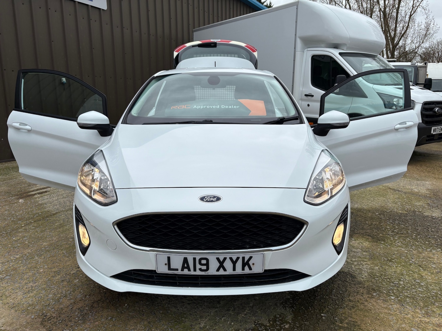 Used Ford Fiesta 2019 for sale - 77989400: Photo 8