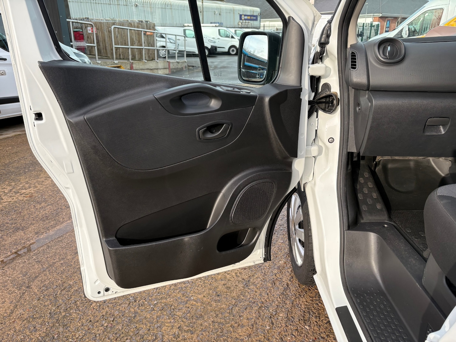 Used Renault Trafic 2021 for sale - 77187270: Photo 12