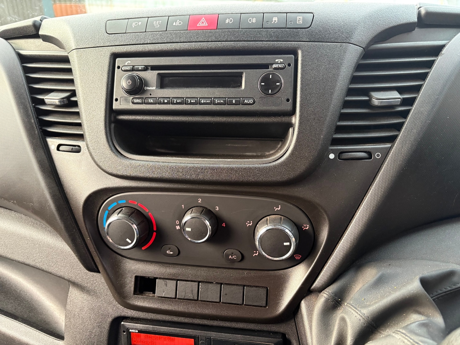 Used Iveco Daily 2019 for sale - 77581622: Photo 15