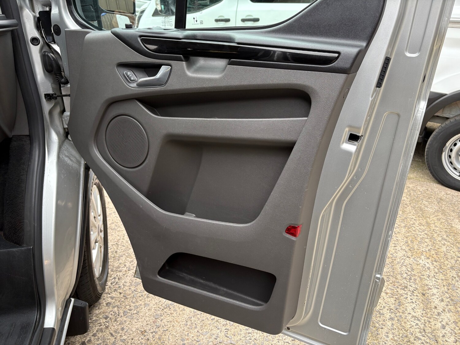 Used Ford Transit Custom 2021 for sale - 76277033: Photo 15