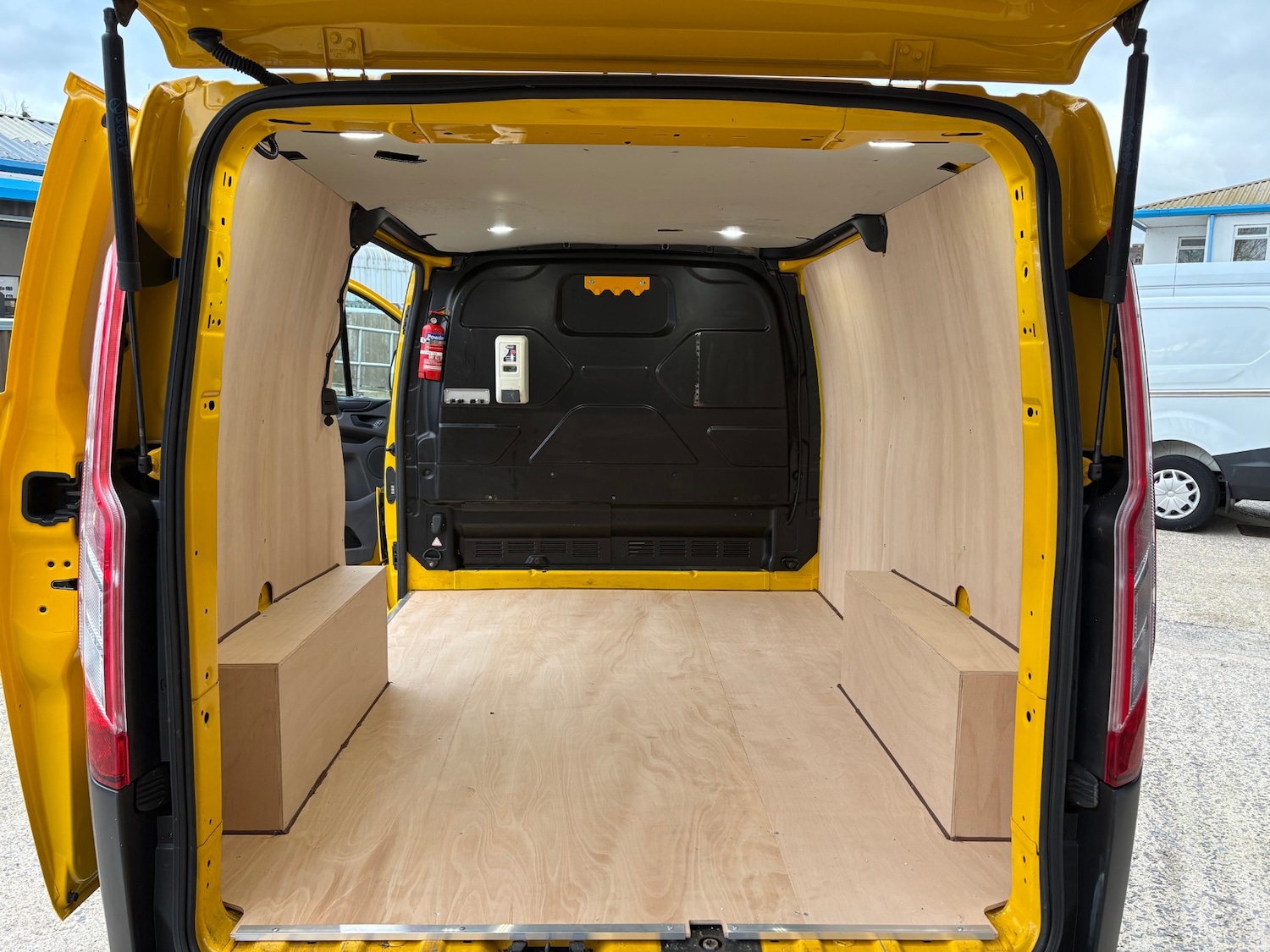 Used Ford Transit Custom 2022 for sale - 77104608: Photo 11