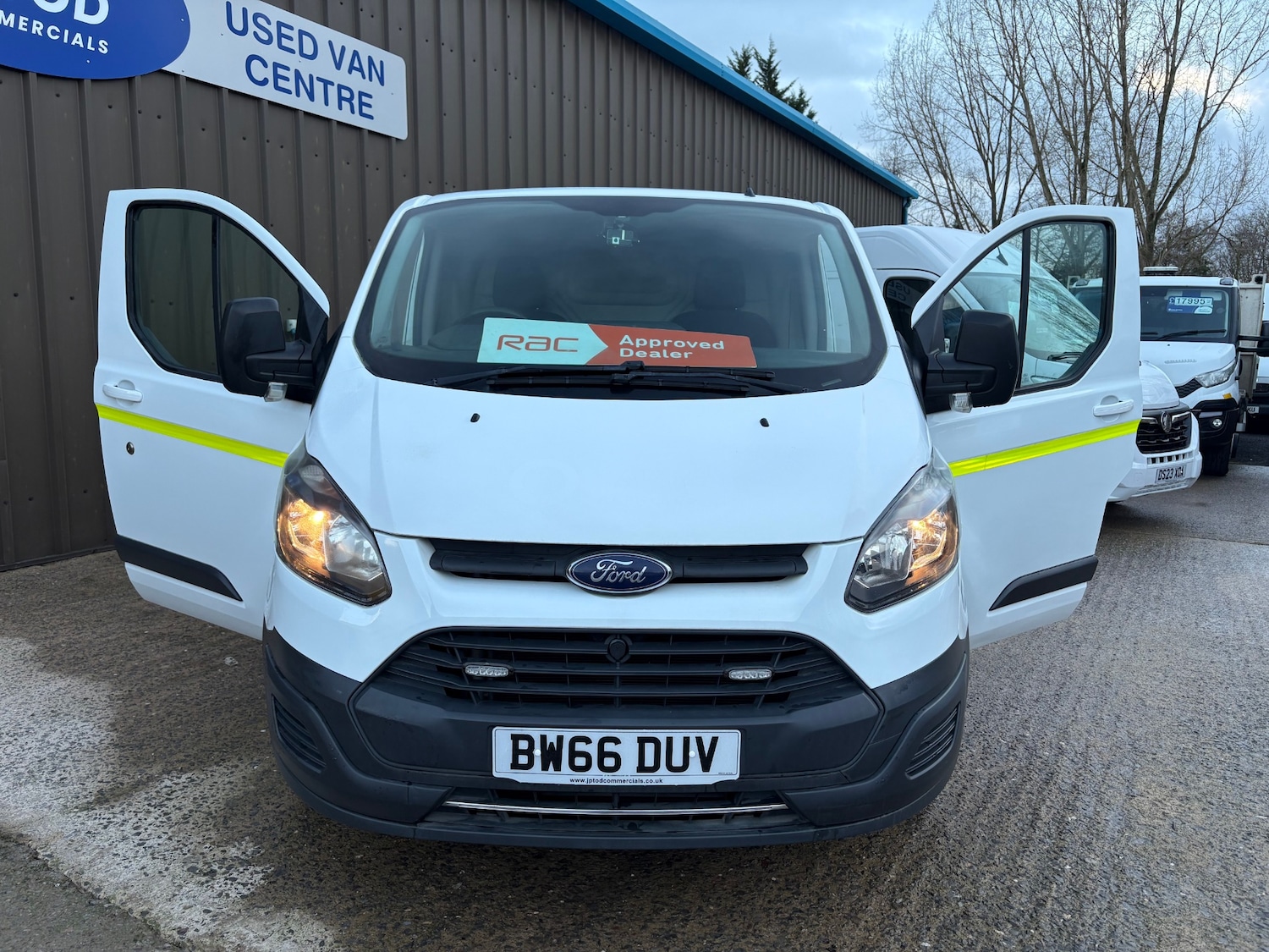 Used Ford Transit Custom 2017 for sale - 77248596: Photo 10