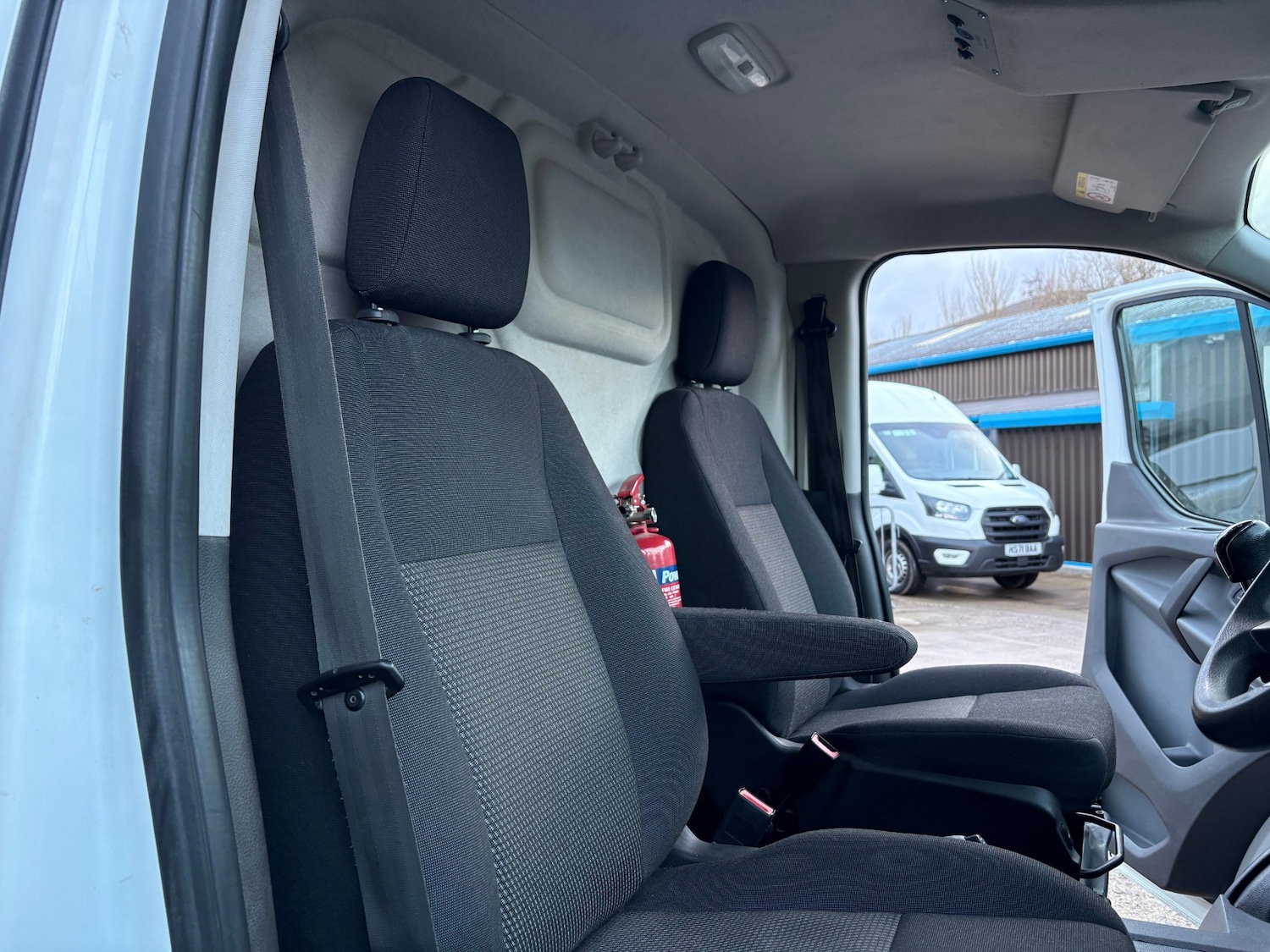 Used Ford Transit Custom 2017 for sale - 77248596: Photo 20