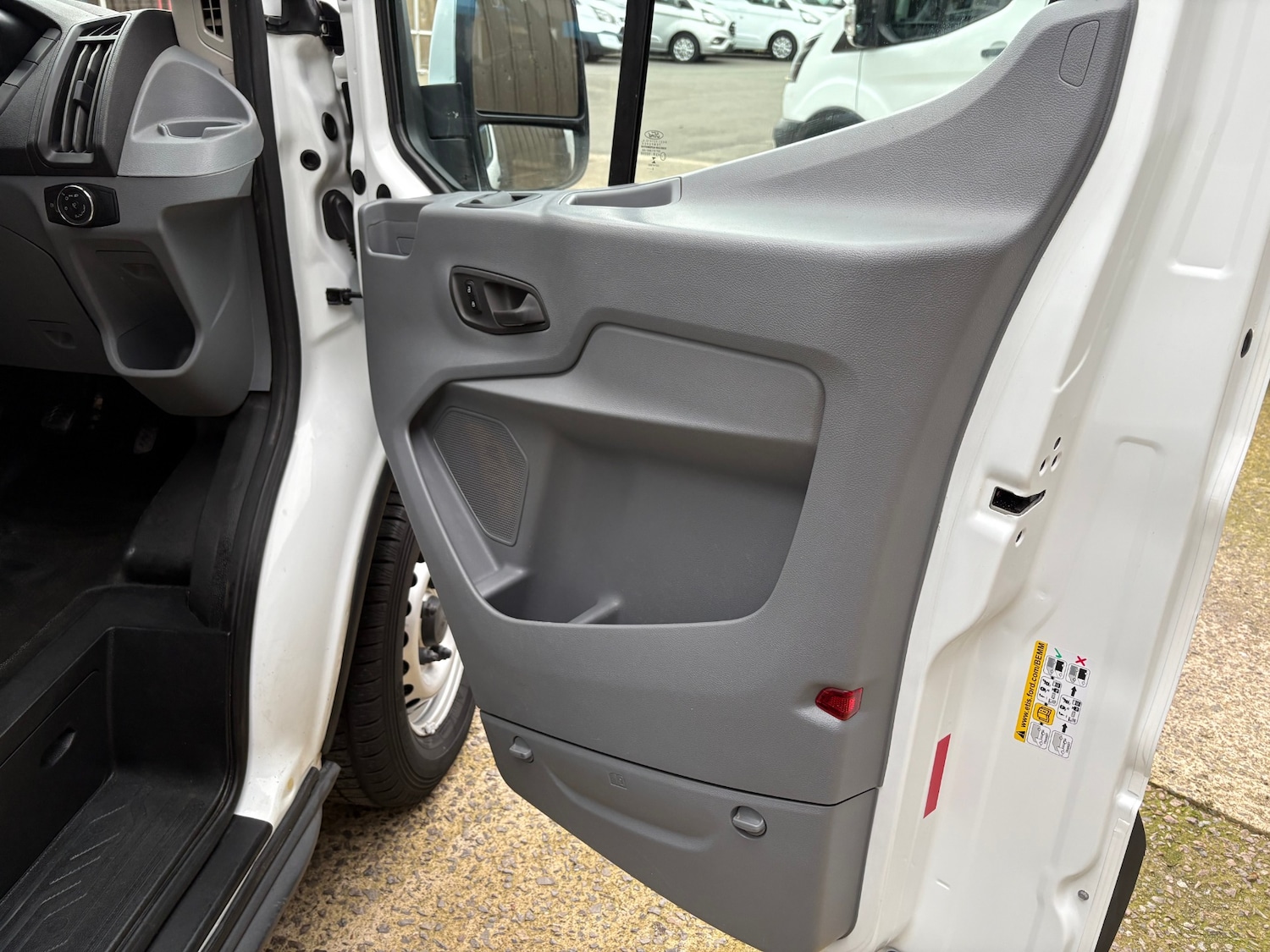 Used Ford Transit 2018 for sale - 76415738: Photo 13