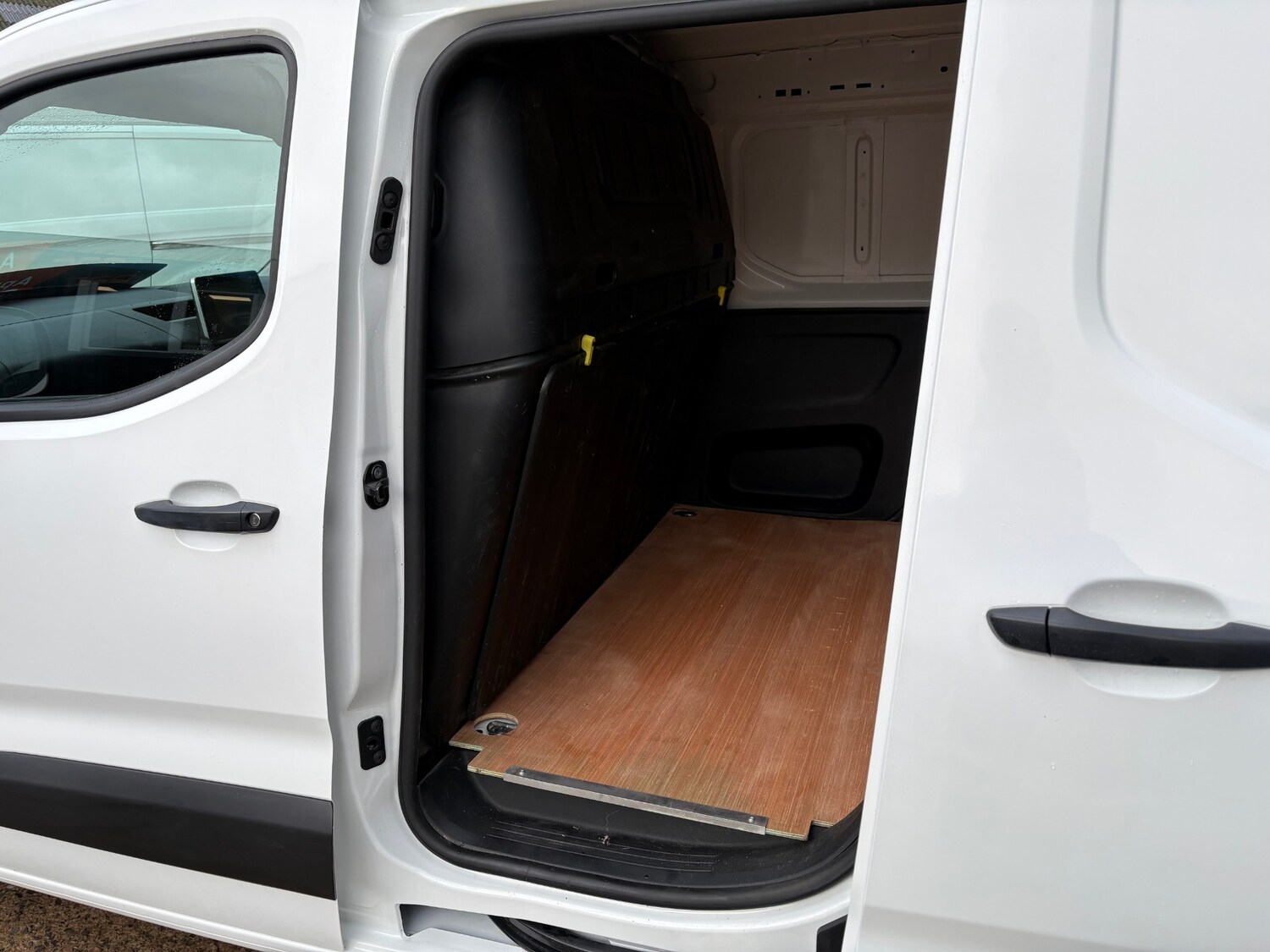 Used Citroen Berlingo 2021 for sale - 77432688: Photo 11