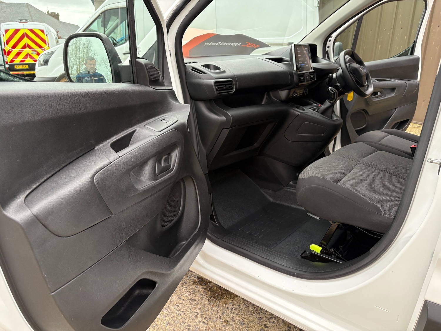 Used Peugeot Partner 2020 for sale - 76466672: Photo 10