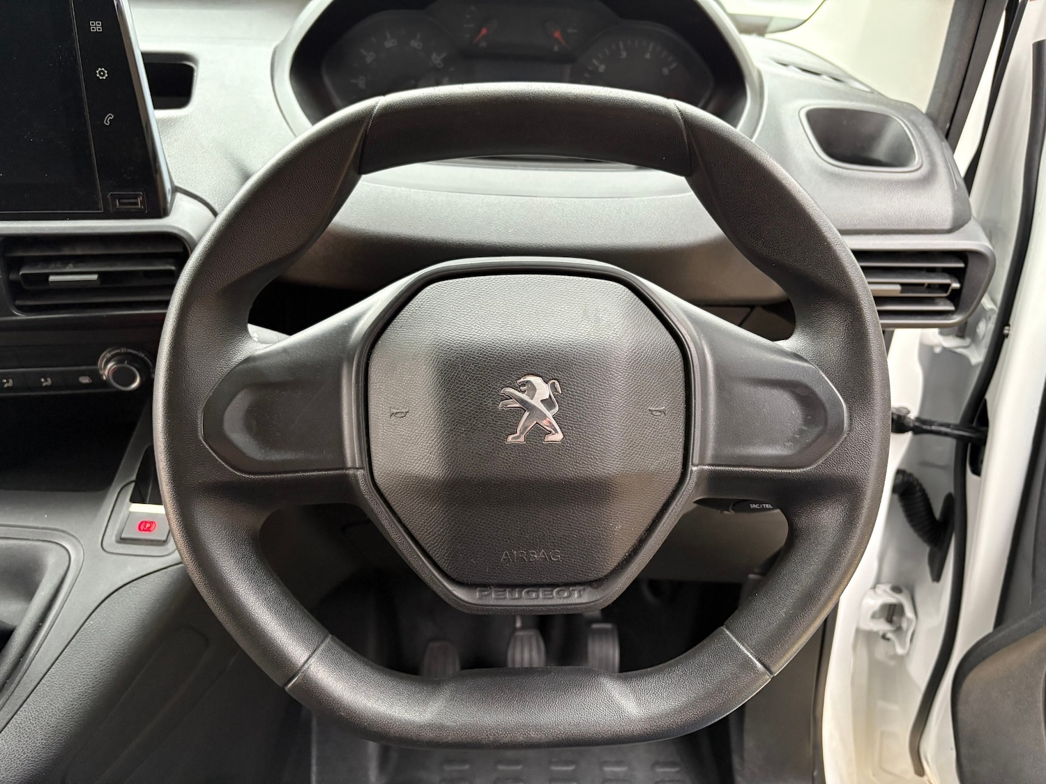 Used Peugeot Partner 2020 for sale - 76466672: Photo 18