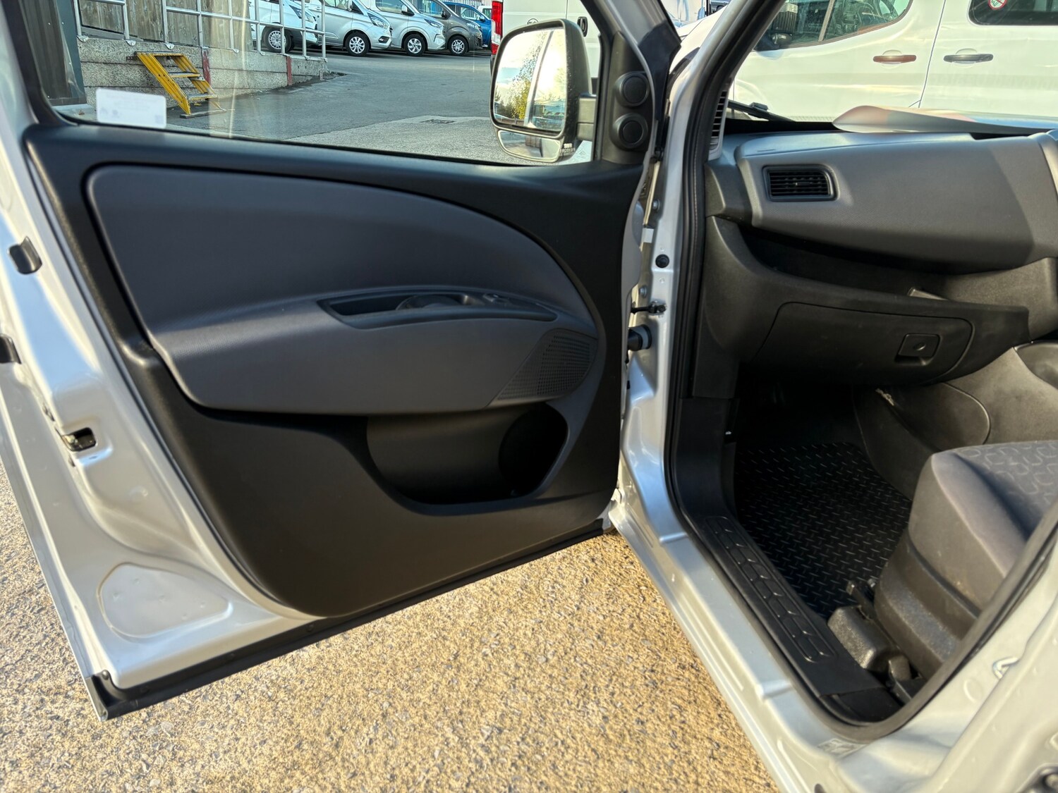 Used Fiat Doblo 2021 for sale - 76332773: Photo 12