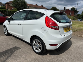 Used Ford Fiesta 2012 for sale - 78941502: Photo
