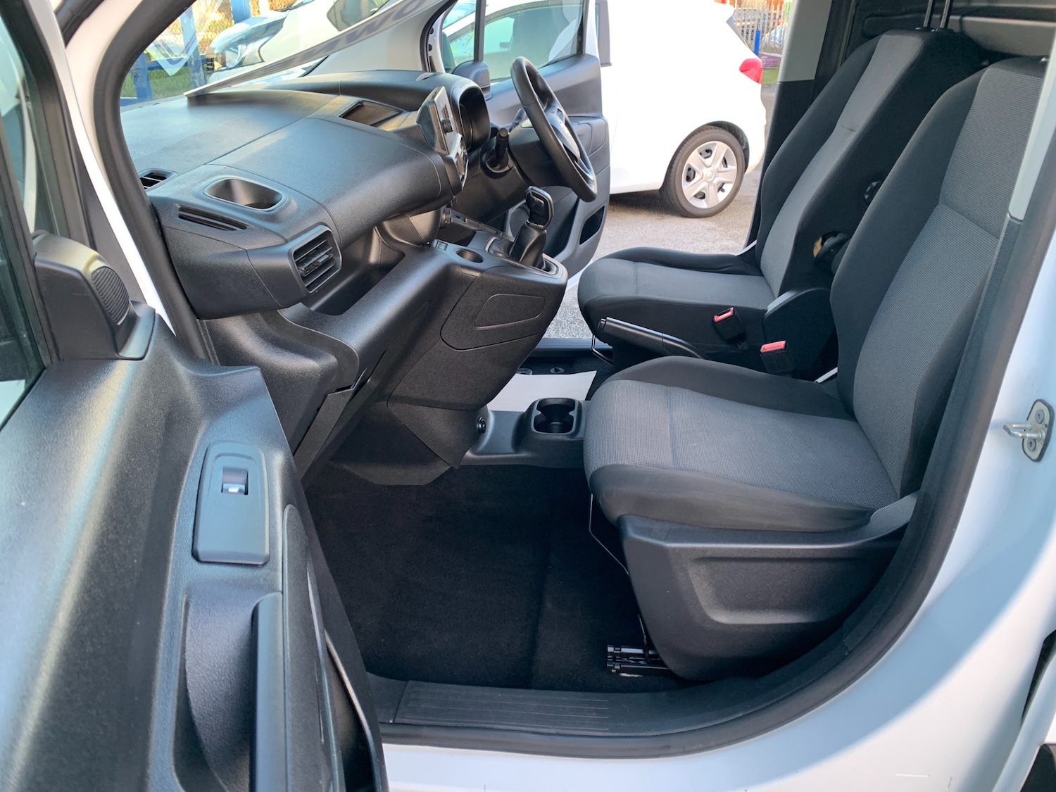 Used Vauxhall Combo 2020 for sale - 76815152: Photo 14