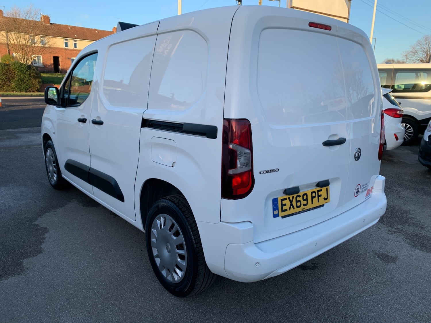 Used Vauxhall Combo 2020 for sale - 76815152: Photo 6